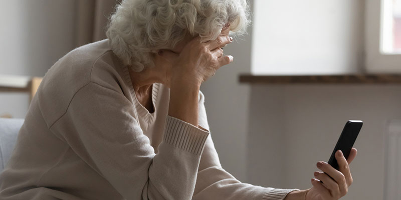 Do You Know a Senior Affected by Online Fraud? Here’s How a Private Investigator Can Help
