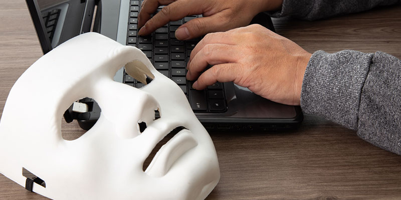 Tips to Help You Spot a Catfish Online